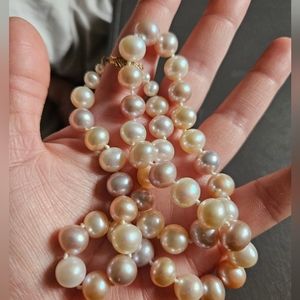 14kt yellow gold pearl necklace